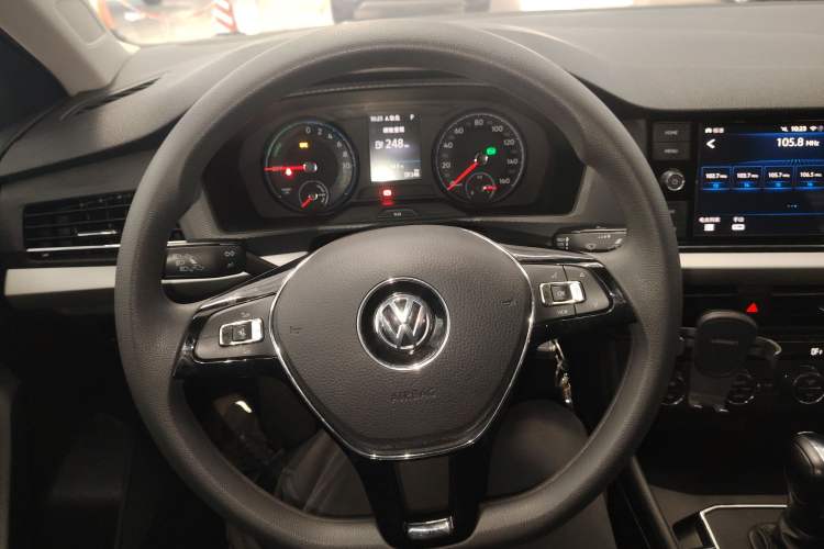 Used Volkswagen Lavida Pure Electric 2019 Enjoyment Edition Steering Wheel