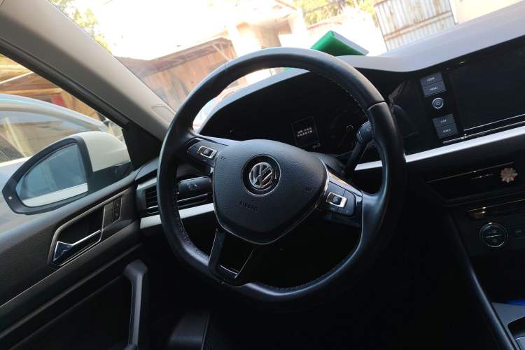 Used Volkswagen Lavida Pure Electric 2019 Enjoyment Edition Steering Wheel