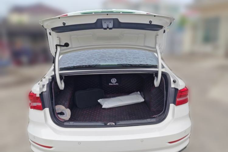 Used Volkswagen Lavida Pure Electric 2019 Enjoyment Edition Trunk