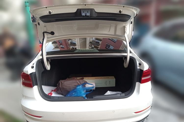 Used Volkswagen Lavida Pure Electric 2019 Enjoyment Edition Trunk