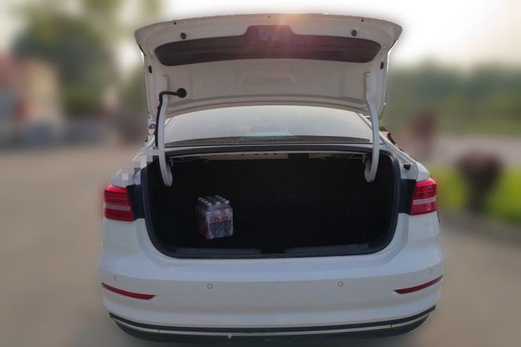 Used Volkswagen Lavida Pure Electric  Trunk