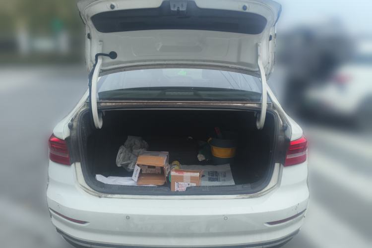 Used Volkswagen Lavida Pure Electric 2019 Enjoyment Edition Trunk