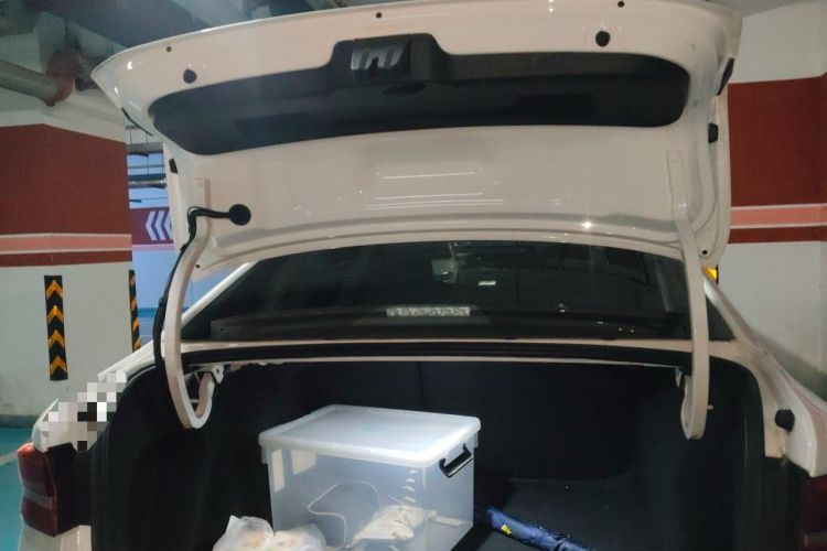 Used Volkswagen Lavida Pure Electric 2019 Enjoyment Edition Trunk