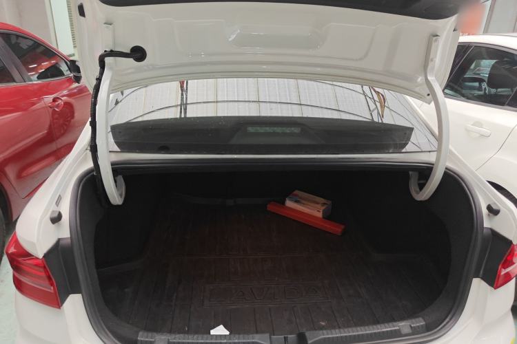Used Volkswagen Lavida Pure Electric 2019 Enjoyment Edition Trunk