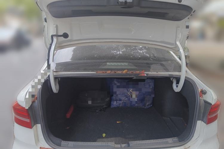Used Volkswagen Lavida Pure Electric 2019 Enjoyment Edition Trunk