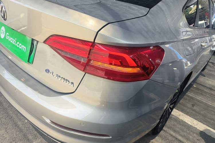 Used Volkswagen Lavida Pure Electric 2019 Enjoyment Edition Right Rear Taillight