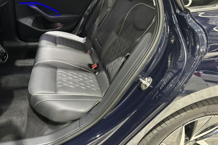 Used Volkswagen Magotan 2024 380TSI DSG Ultimate Edition Interior 4