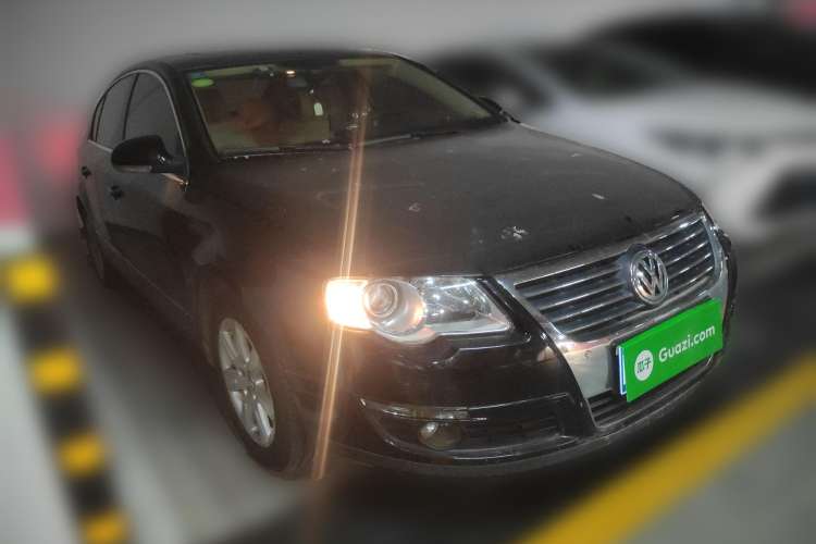 Used Volkswagen Magotan 2007 1.8 TSI Automatic Comfort Model Front Right 45 Deg