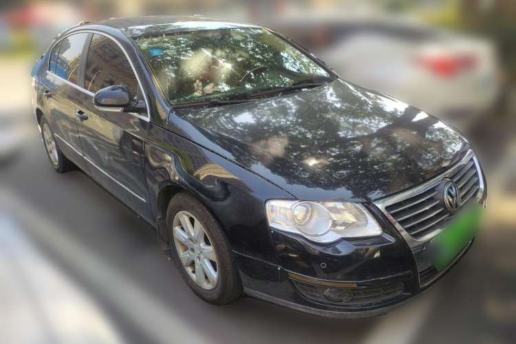 Used Volkswagen Magotan 2007 1.8 TSI Automatic Comfort Model Front Right 45 Deg