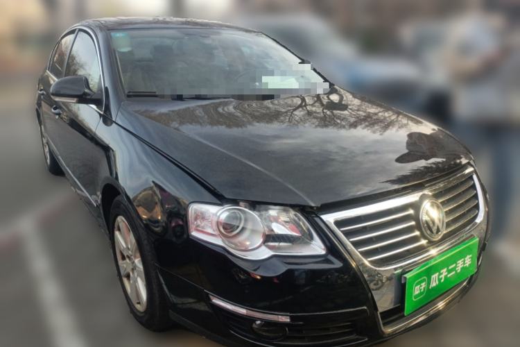 Used Volkswagen Magotan 2007 1.8 TSI Automatic Comfort Model Front Right 45 Deg