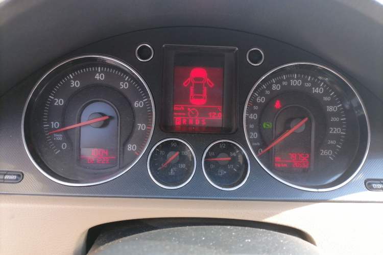 Used Volkswagen Magotan 2007 1.8 TSI Automatic Comfort Model Instrument Cluster