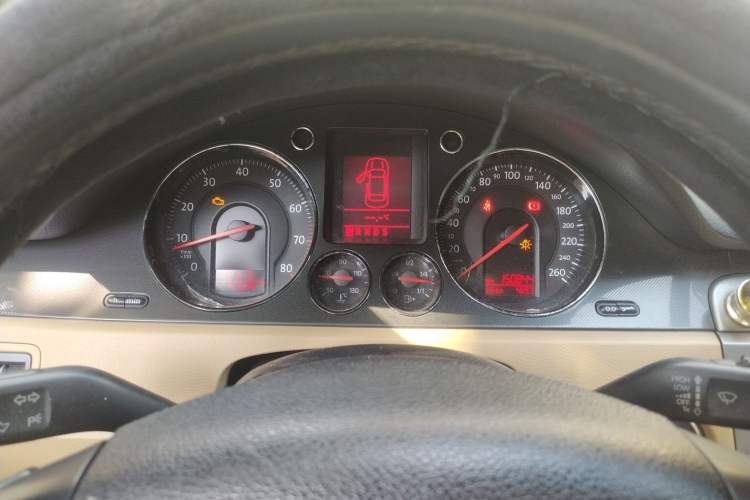 Used Volkswagen Magotan 2007 1.8 TSI Automatic Comfort Model Instrument Cluster