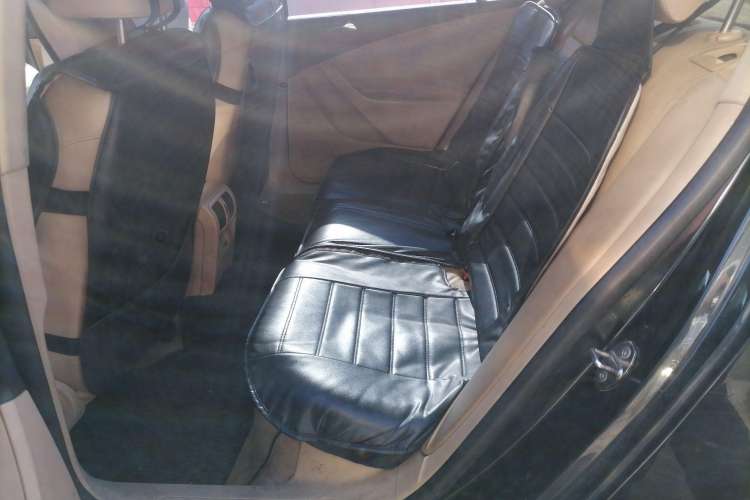 Used Volkswagen Magotan 2007 1.8 TSI Automatic Comfort Model Left Rear Seat