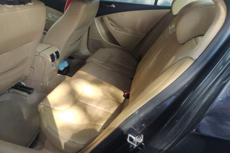 Used Volkswagen Magotan 2007 1.8 TSI Automatic Comfort Model Left Rear Seat
