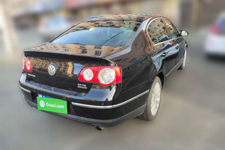 Used Volkswagen Magotan 2007 3.2 Luxury Model Rear Right 45 Deg