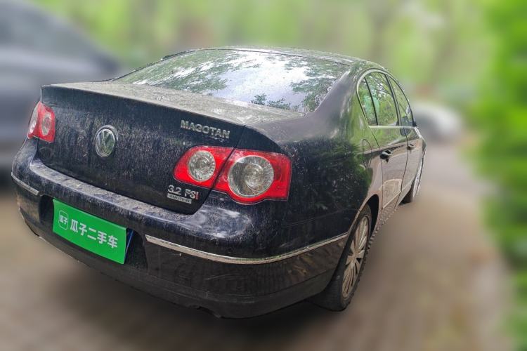 Used Volkswagen Magotan 2007 3.2 Luxury Model Rear Right 45 Deg