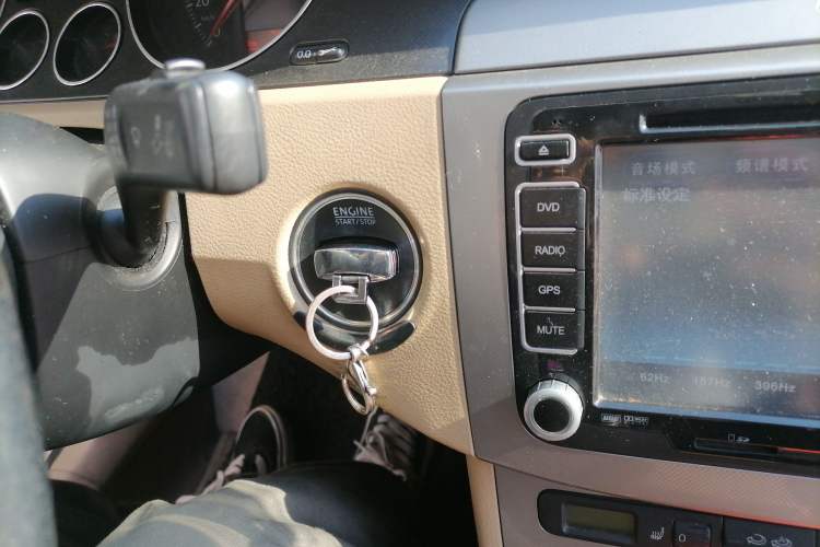 Used Volkswagen Magotan 2007 1.8 TSI Automatic Comfort Model Vehicle Key