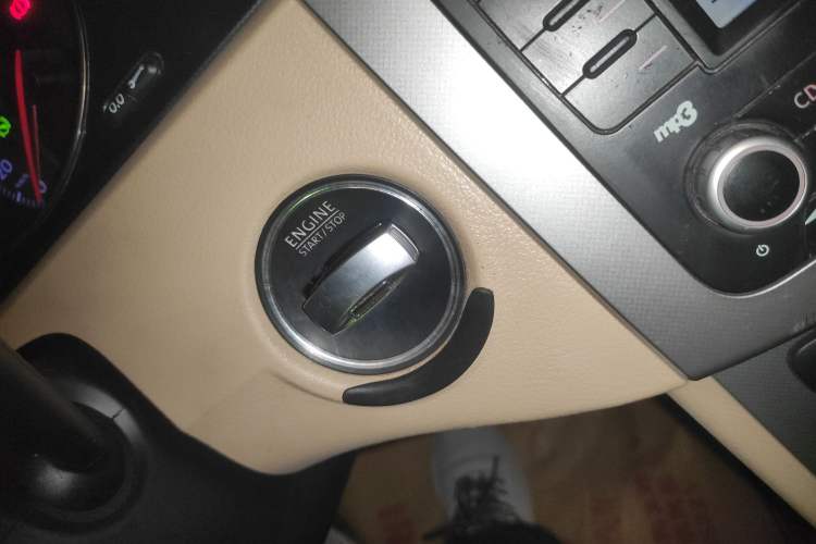 Used Volkswagen Magotan 2007 1.8 TSI Automatic Comfort Model Vehicle Key