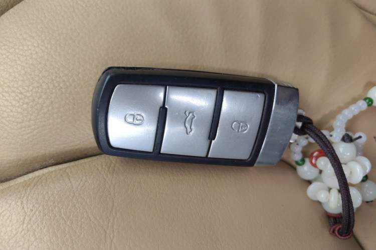 Used Volkswagen Magotan 2007 1.8 TSI Manual Tech Model Vehicle Key