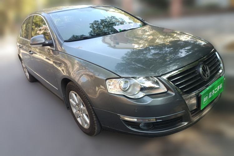 Used Volkswagen Magotan 2007 1.8 TSI Automatic Comfort Model Front Right 45 Deg
