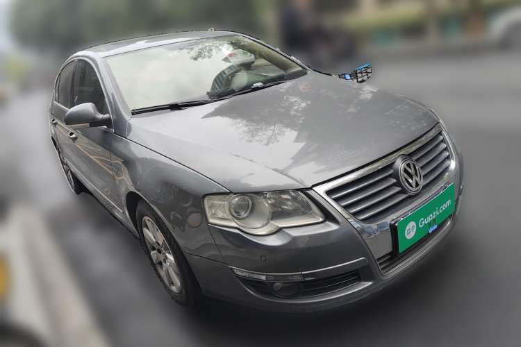 Used Volkswagen Magotan 2007 1.8 TSI Automatic Comfort Model Front Right 45 Deg