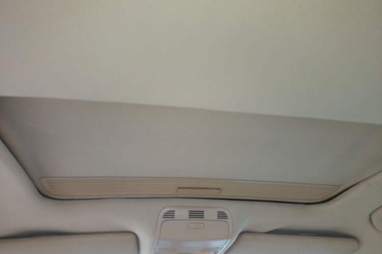 Used Volkswagen Magotan 2007 1.8 TSI Automatic Comfort Model Headliner