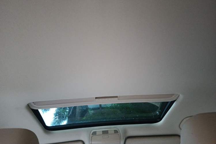 Used Volkswagen Magotan 2007 1.8 TSI Automatic Comfort Model Headliner