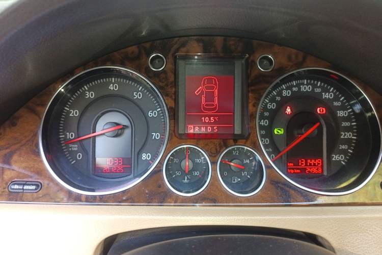 Used Volkswagen Magotan 2007 1.8 TSI Automatic Comfort Model Instrument Cluster