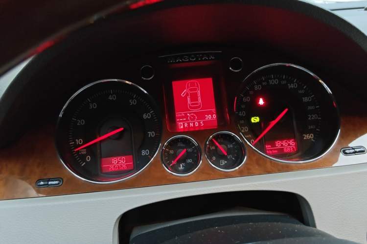 Used Volkswagen Magotan 2007 3.2 Luxury Model Instrument Cluster