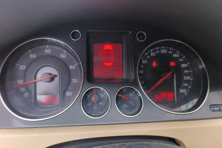 Used Volkswagen Magotan 2007 1.8 TSI Manual Comfort Model Instrument Cluster