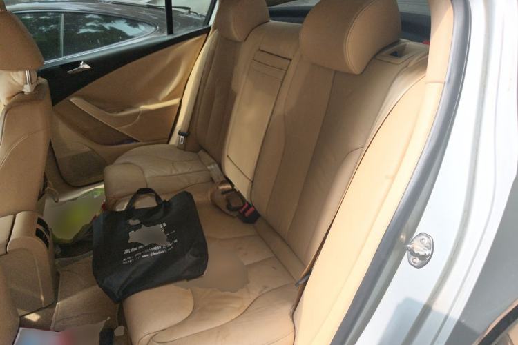 Used Volkswagen Magotan 2007 1.8 TSI Automatic Comfort Model Left Rear Seat