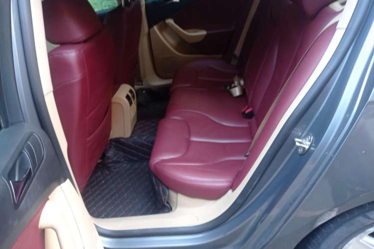 Used Volkswagen Magotan 2007 1.8 TSI Automatic Comfort Model Left Rear Seat