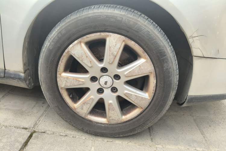 Used Volkswagen Magotan 2007 1.8 TSI Automatic Comfort Model Right Front Wheel Hub