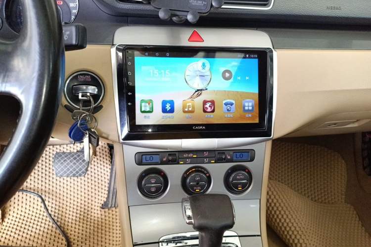 Used Volkswagen Magotan 2008 2.0 TSI Automatic Comfort Edition Audio And AC Panel