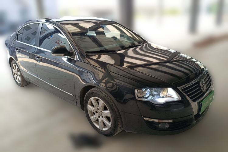 Used Volkswagen Magotan 2008 2.0 TSI Automatic Comfort Edition Front Right 45 Deg