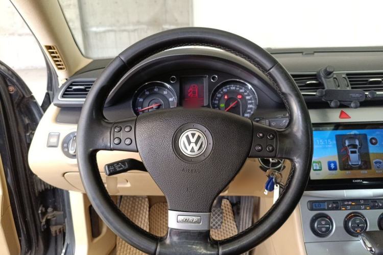 Used Volkswagen Magotan 2008 2.0 TSI Automatic Comfort Edition Steering Wheel