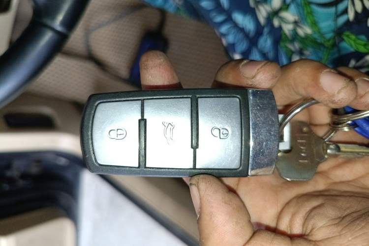 Used Volkswagen Magotan 2008 2.0 TSI Automatic Comfort Edition Vehicle Key