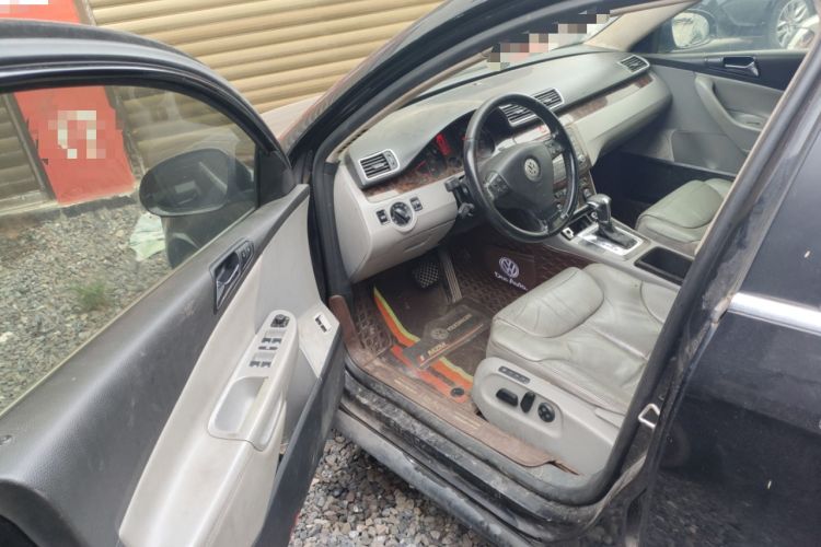 Used Volkswagen Magotan 2009 1.8 TSI DSG Comfort Edition Driver Seat