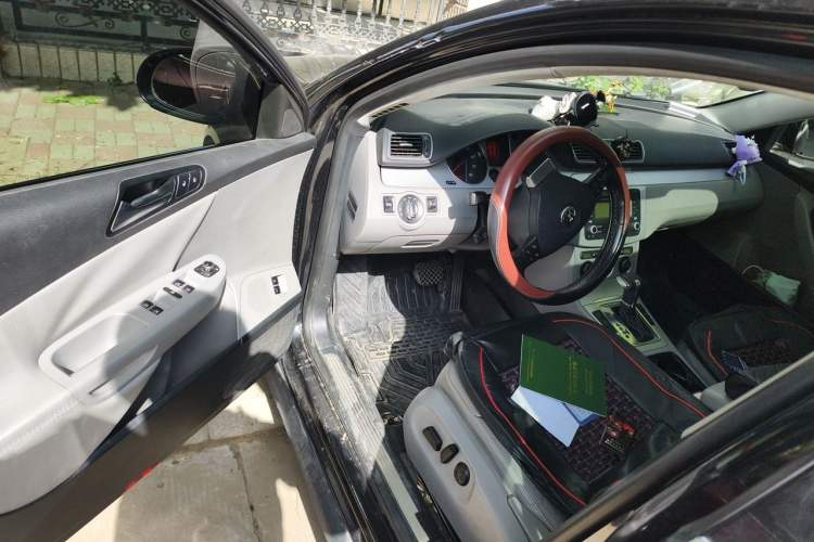 Used Volkswagen Magotan 2009 1.8 TSI DSG Comfort Edition Driver Seat