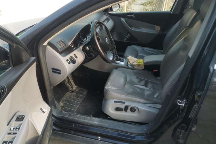 Used Volkswagen Magotan 2009 1.8 TSI DSG Comfort Edition Driver Seat
