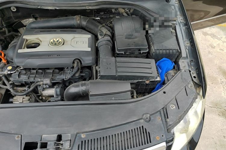 Used Volkswagen Magotan 2009 1.8 TSI DSG Luxury Edition Engine Bay Left