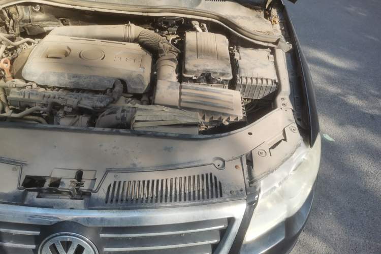 Used Volkswagen Magotan 2009 1.8 TSI DSG Tech Model Engine Bay Left
