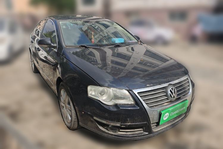 Used Volkswagen Magotan 2009 1.8 TSI DSG Comfort Edition Front Right 45 Deg