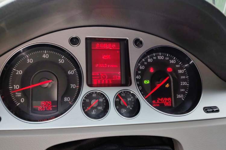 Used Volkswagen Magotan 2009 1.8 TSI DSG Comfort Edition Instrument Cluster
