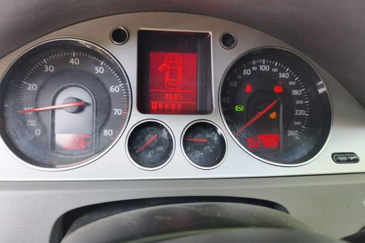 Used Volkswagen Magotan 2009 1.8 TSI DSG Comfort Edition Instrument Cluster