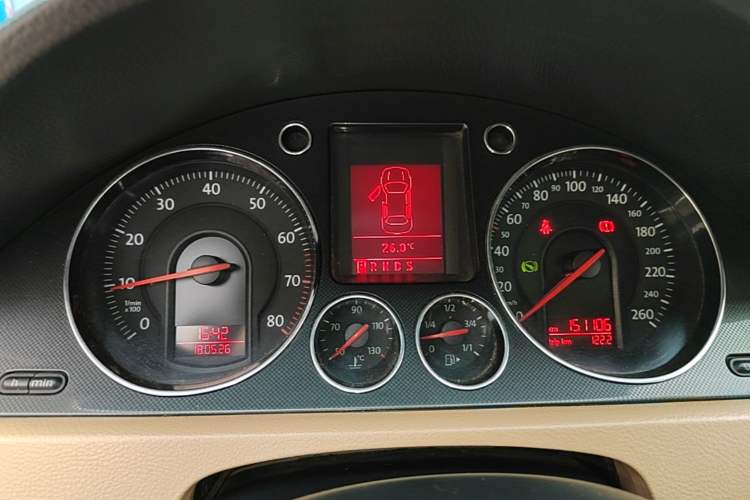 Used Volkswagen Magotan 2009 1.8 TSI DSG Luxury Edition Instrument Cluster
