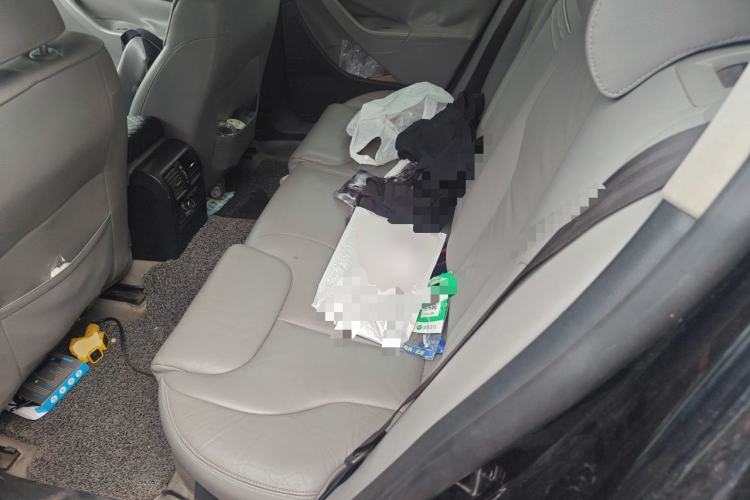 Used Volkswagen Magotan 2009 1.8 TSI DSG Comfort Edition Left Rear Seat