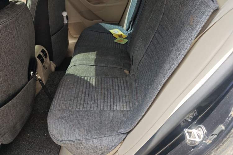 Used Volkswagen Magotan 2009 1.8 TSI DSG Comfort Edition Left Rear Seat