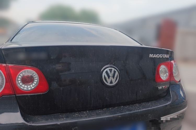 Used Volkswagen Magotan 2009 1.8 TSI DSG Comfort Edition Rear