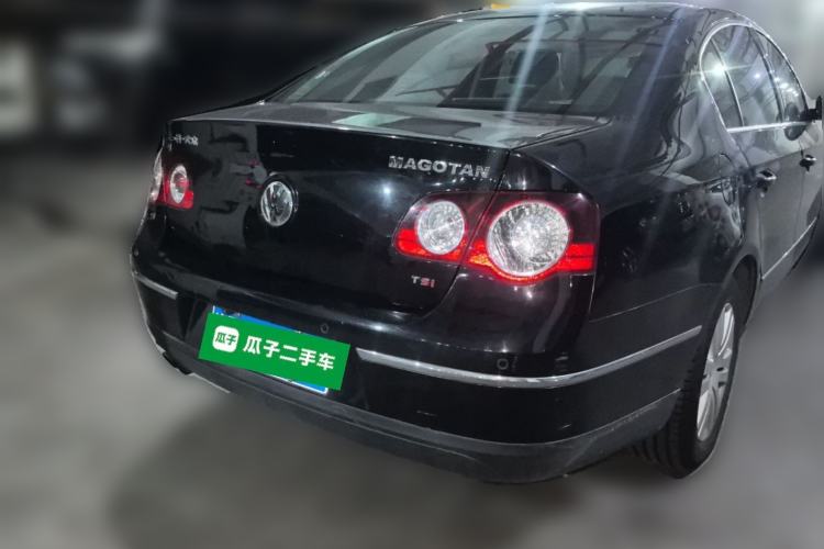 Used Volkswagen Magotan 2009 1.8 TSI DSG Comfort Edition Rear Right 45 Deg
